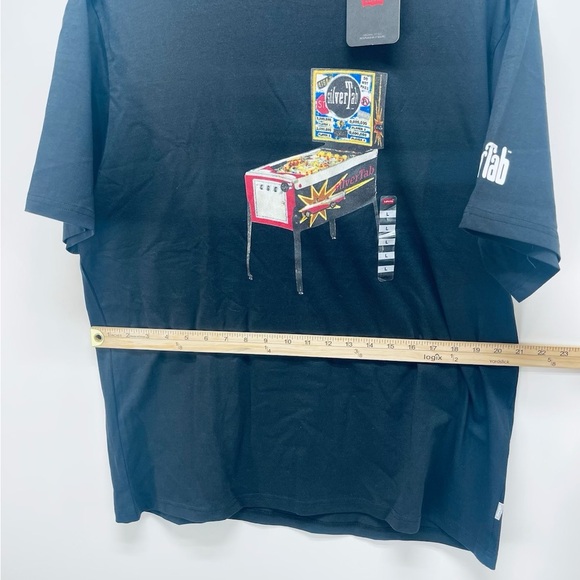 Levi’s Silvertab Men’s Relaxed Pinball Black T-Shirt Size L New - Picture 8 of 9